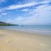 ชายหาด