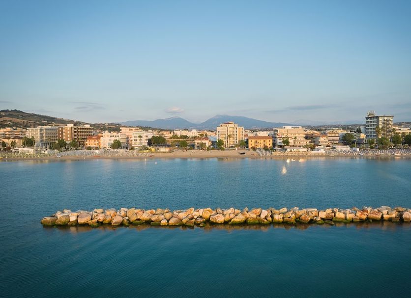 อื่น ๆ รูปภาพ