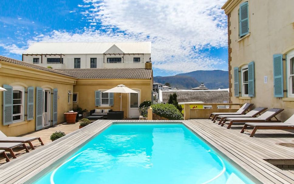 สระว่ายน้ำ รูปภาพ