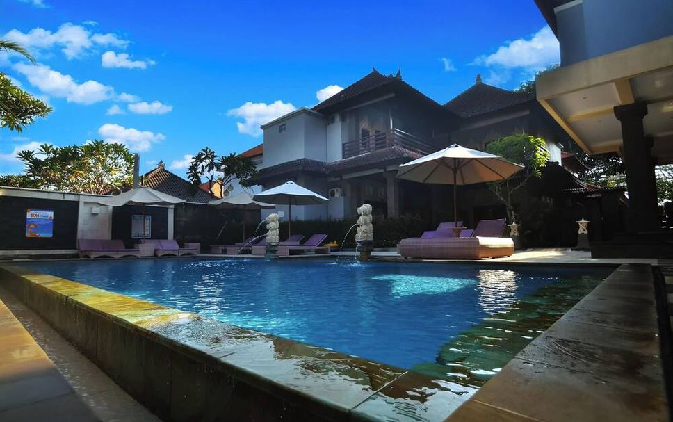 สระว่ายน้ำ รูปภาพ