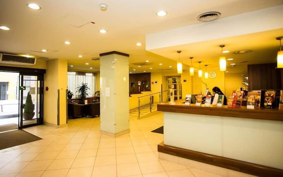 แผนกต้อนรับส่วนหน้า รูปภาพ