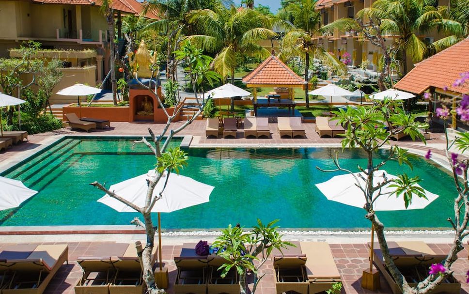 สระว่ายน้ำ รูปภาพ