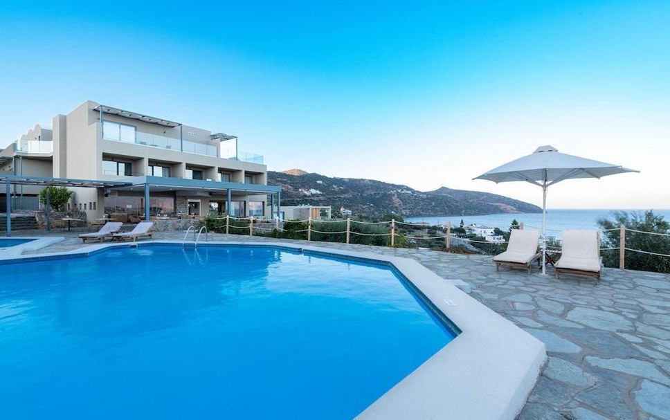 สระว่ายน้ำ รูปภาพ