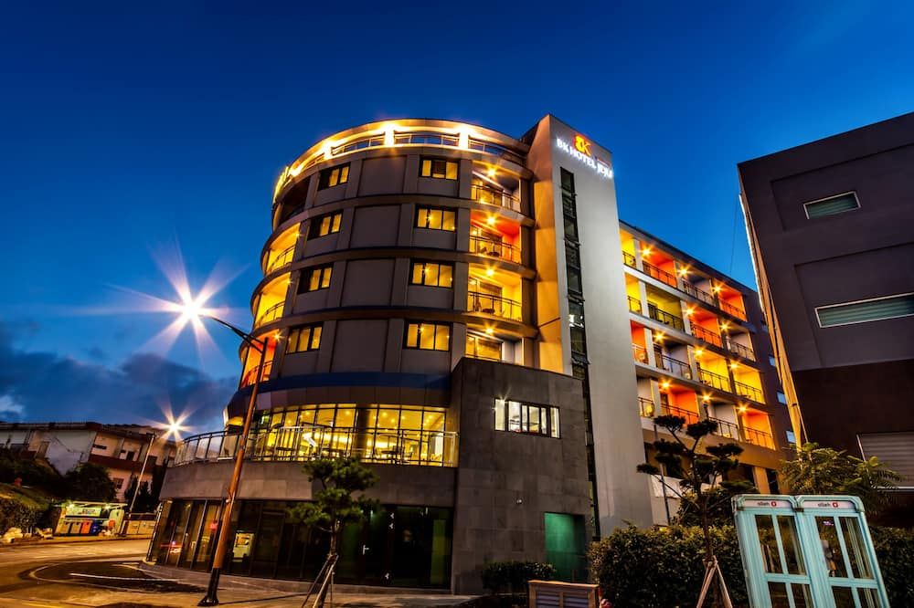 อาคาร