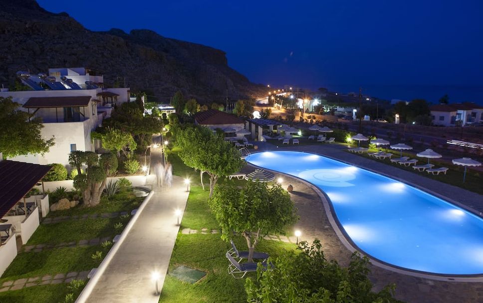 สระว่ายน้ำ รูปภาพ