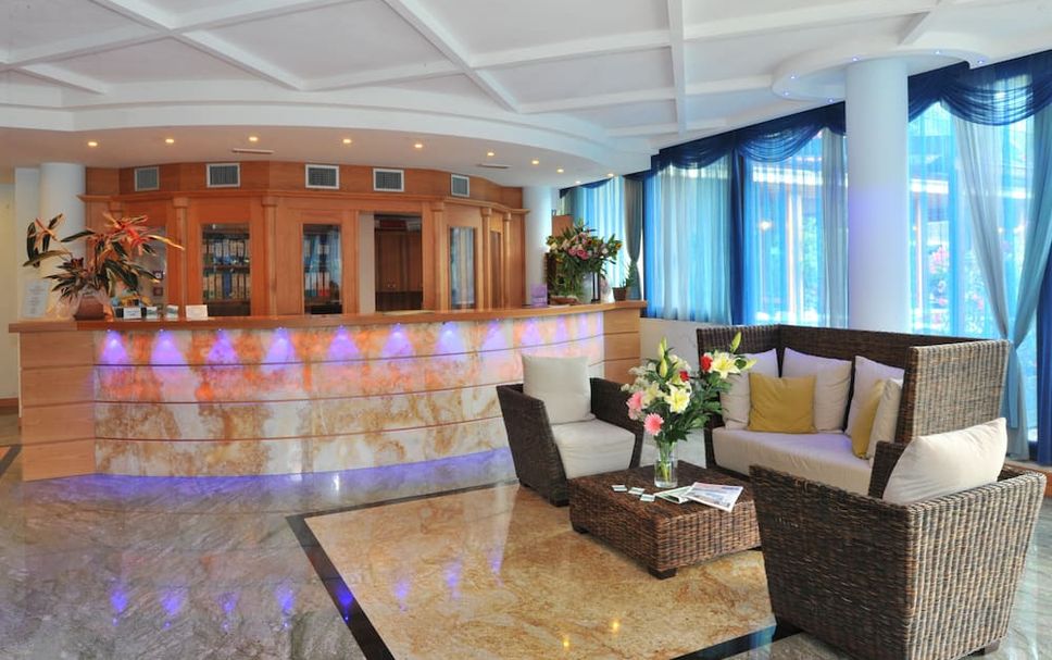 ล็อบบี้ รูปภาพ