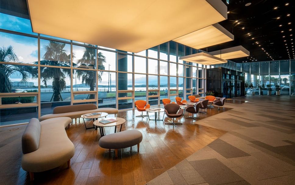 ล็อบบี้ รูปภาพ