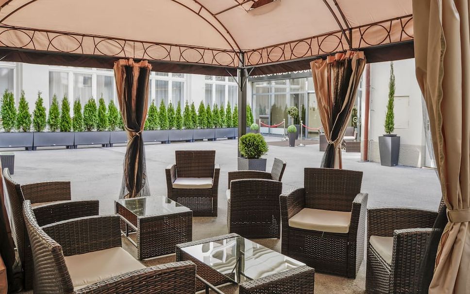 ลาน รูปภาพ