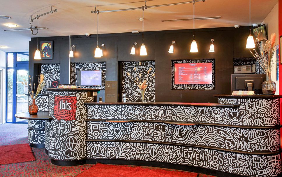 แผนกต้อนรับส่วนหน้า รูปภาพ