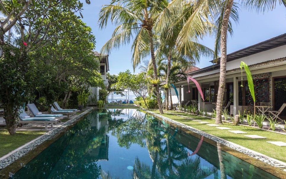 สระว่ายน้ำ รูปภาพ