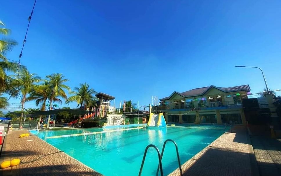 สระว่ายน้ำ รูปภาพ