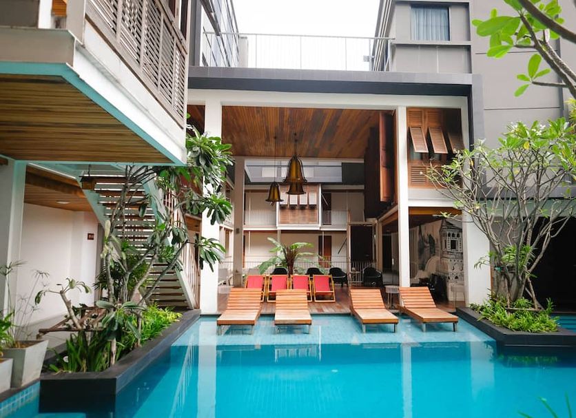 สระว่ายน้ำ รูปภาพ