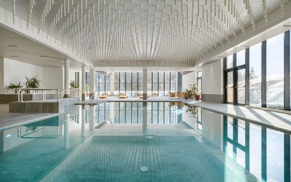 สระว่ายน้ำ รูปภาพ