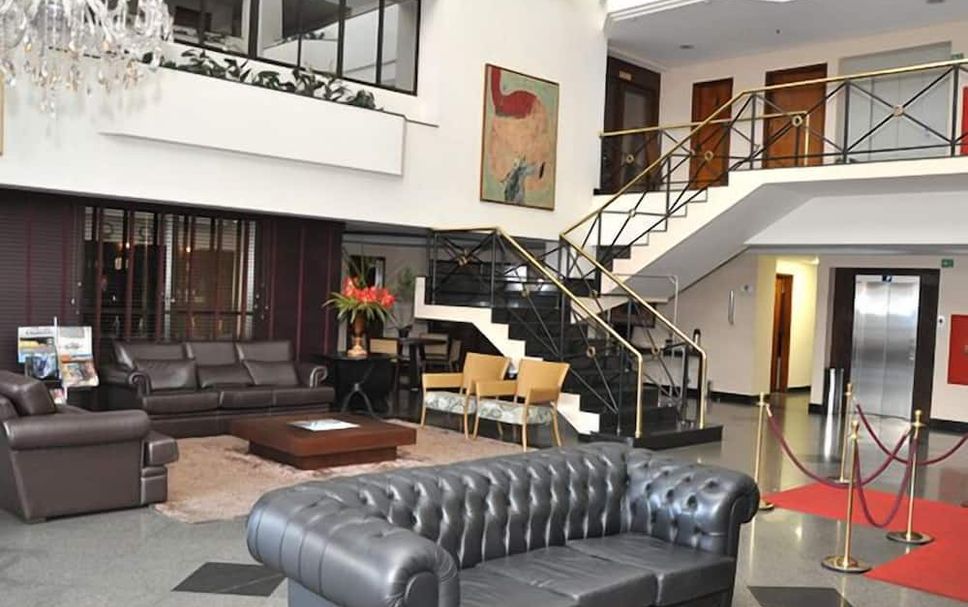 แผนกต้อนรับส่วนหน้า รูปภาพ