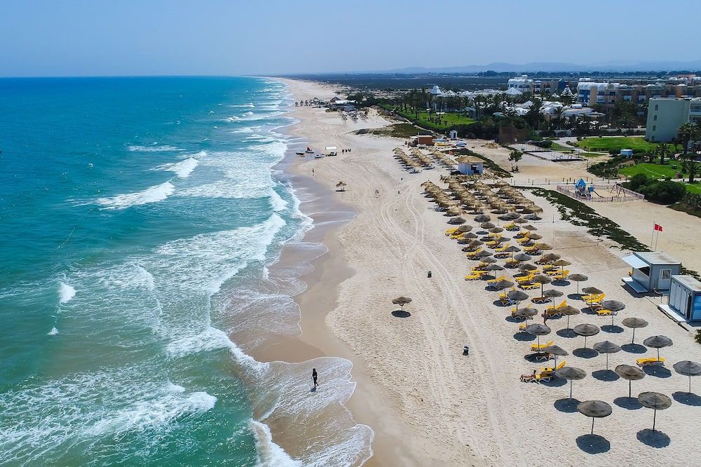 ชายหาด