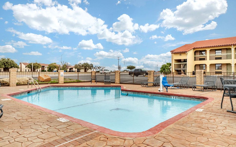 สระว่ายน้ำ รูปภาพ