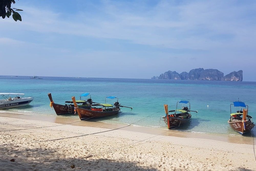 ชายหาด