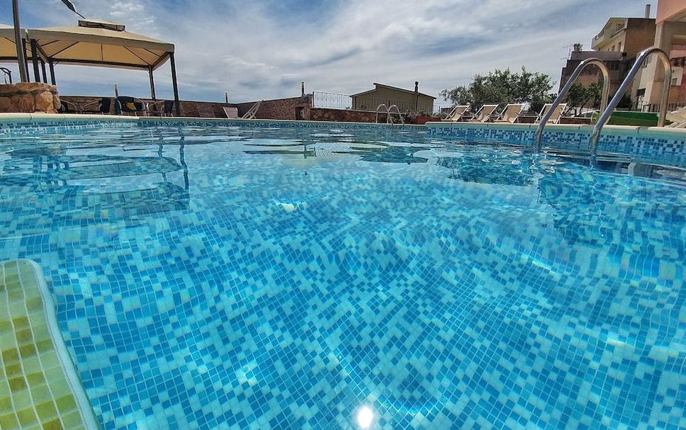 สระว่ายน้ำ รูปภาพ