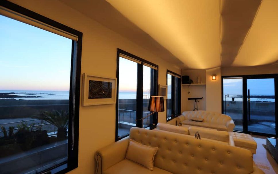 ห้องนั่งเล่น รูปภาพ