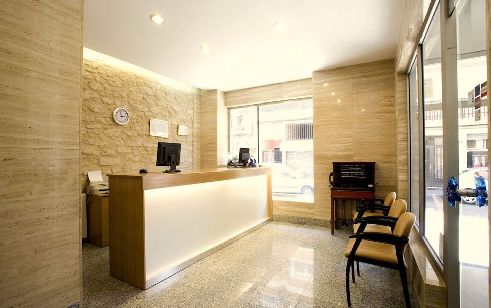 แผนกต้อนรับส่วนหน้า รูปภาพ