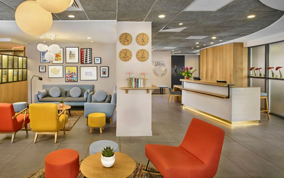 แผนกต้อนรับส่วนหน้า รูปภาพ