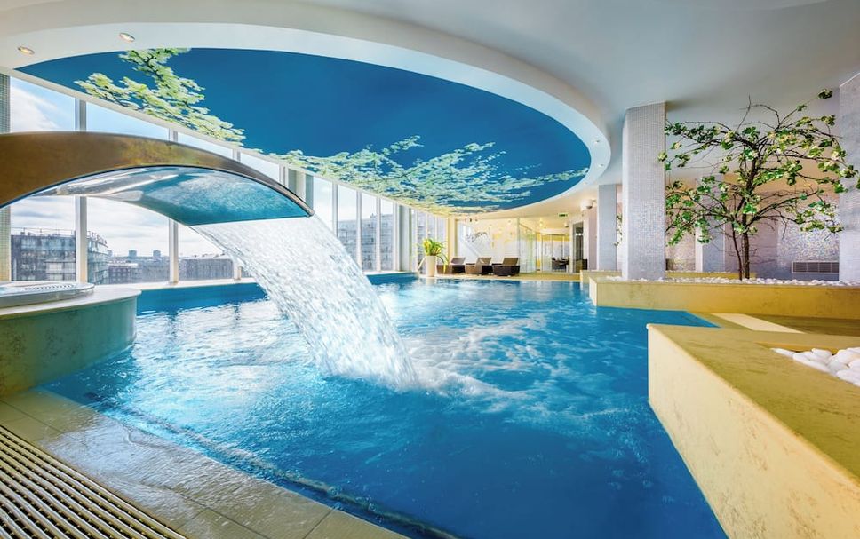 สระว่ายน้ำ รูปภาพ