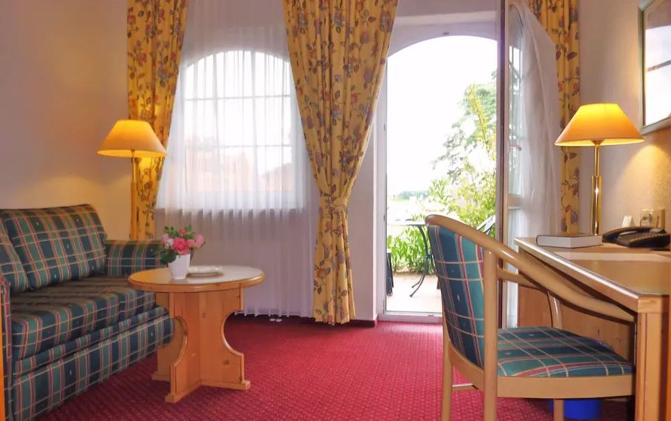 อื่น ๆ รูปภาพ