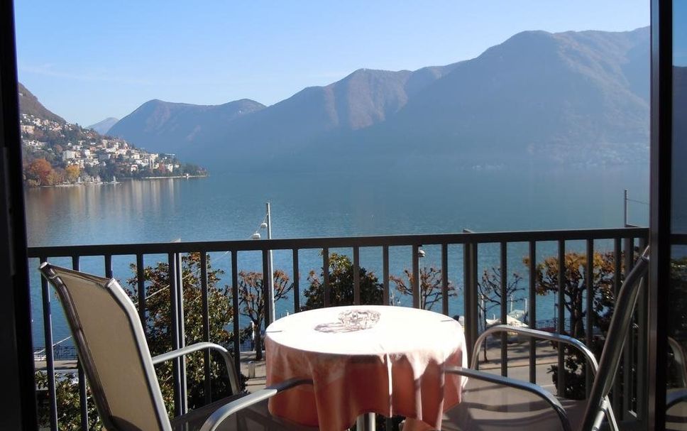 ระเบียง รูปภาพ