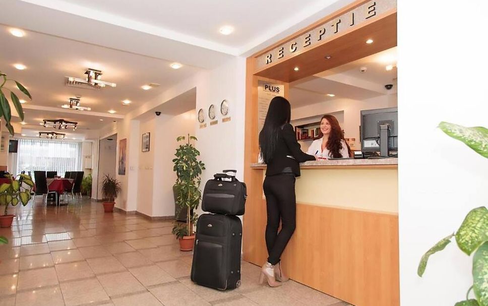 แผนกต้อนรับส่วนหน้า รูปภาพ