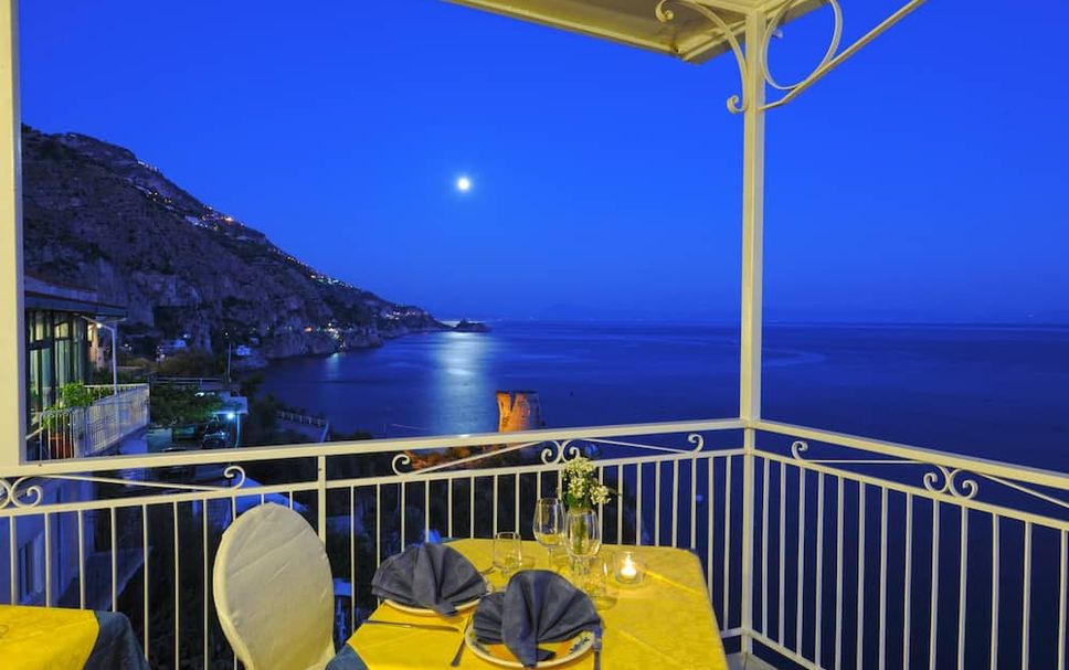 ระเบียง รูปภาพ