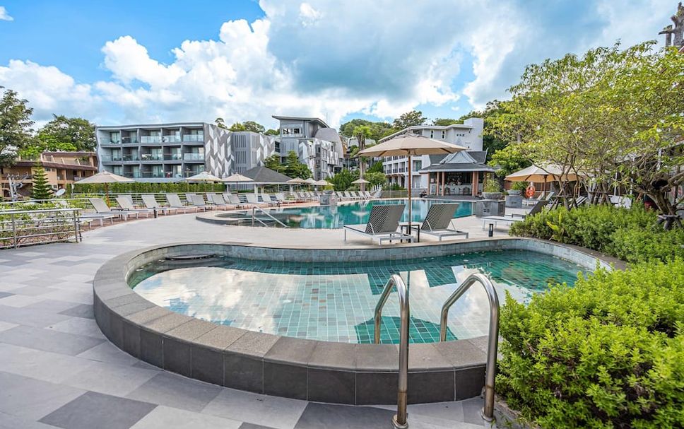 สระว่ายน้ำ รูปภาพ