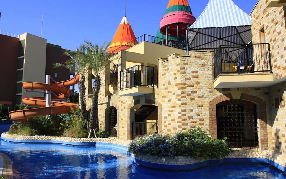 สระว่ายน้ำ รูปภาพ