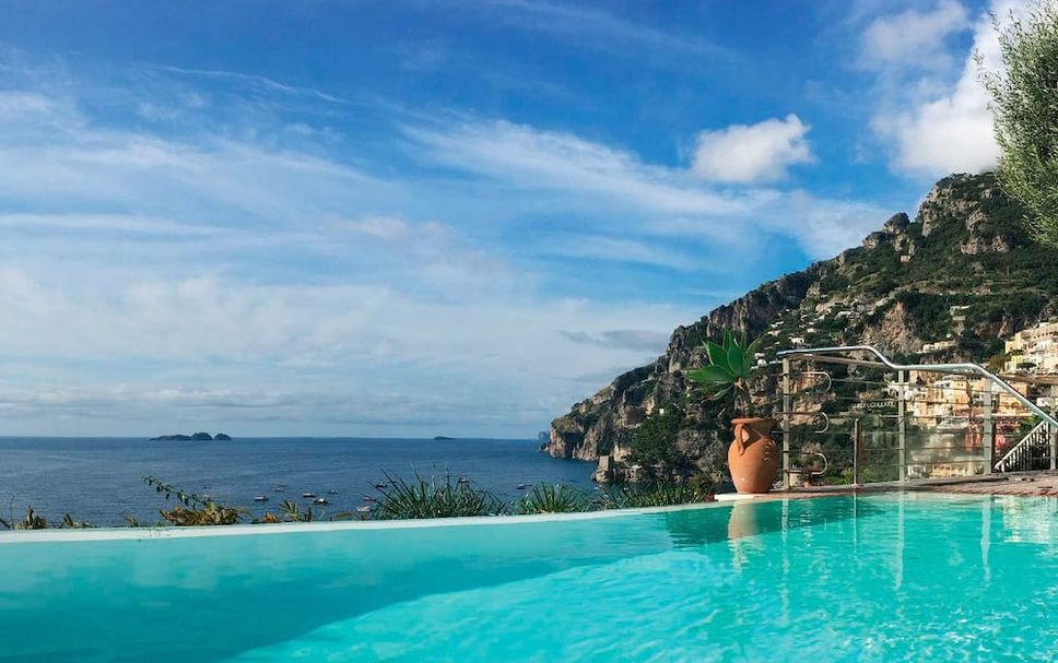 สระว่ายน้ำ รูปภาพ