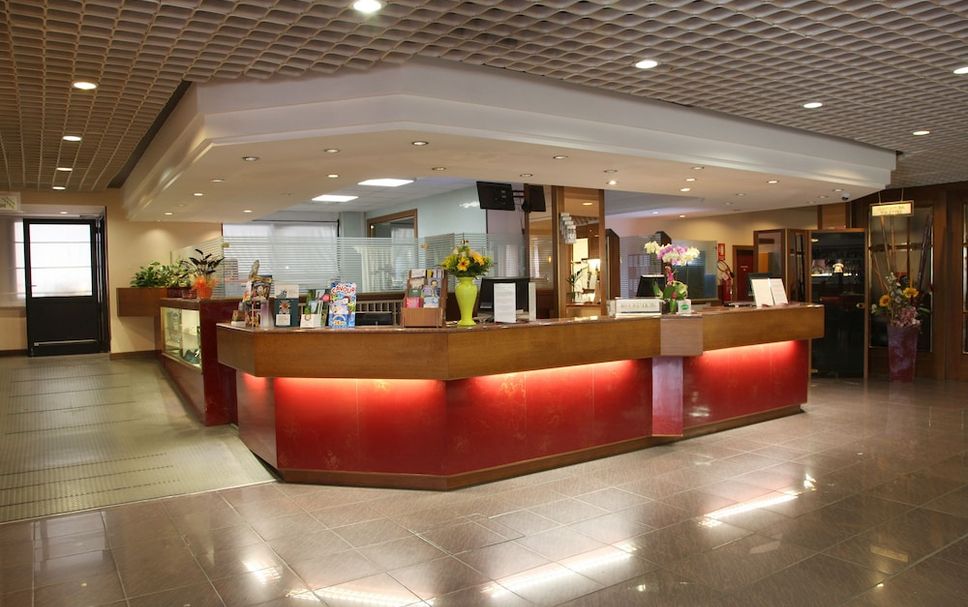 แผนกต้อนรับส่วนหน้า รูปภาพ