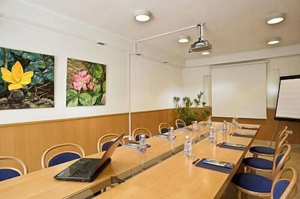 ห้องประชุม