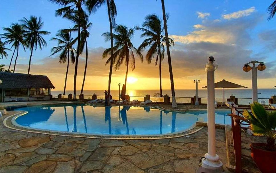 สระว่ายน้ำ รูปภาพ