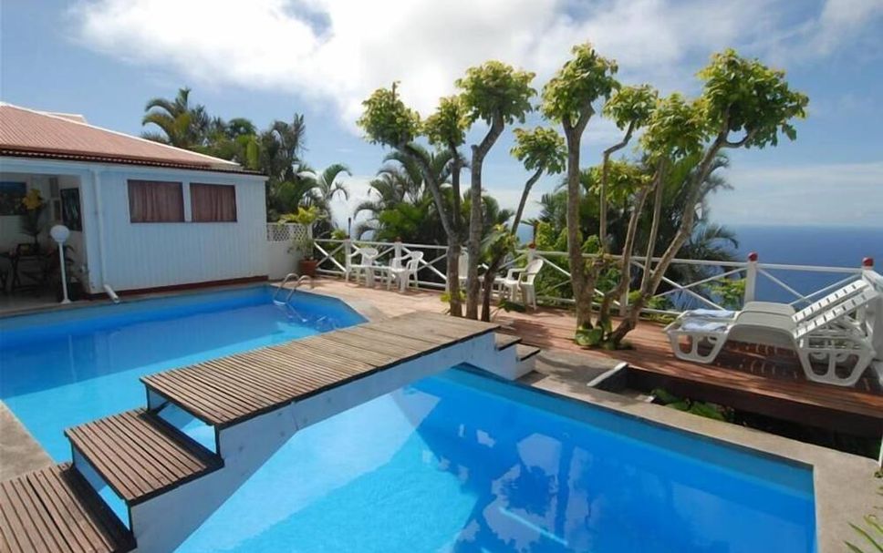 สระว่ายน้ำ รูปภาพ