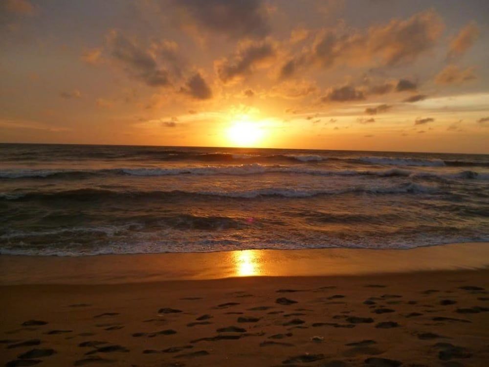 ชายหาด