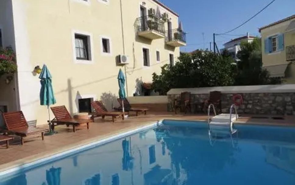 สระว่ายน้ำ รูปภาพ