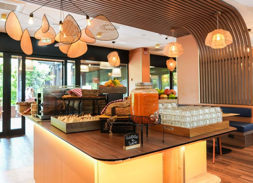 ห้องอาหาร รูปภาพ