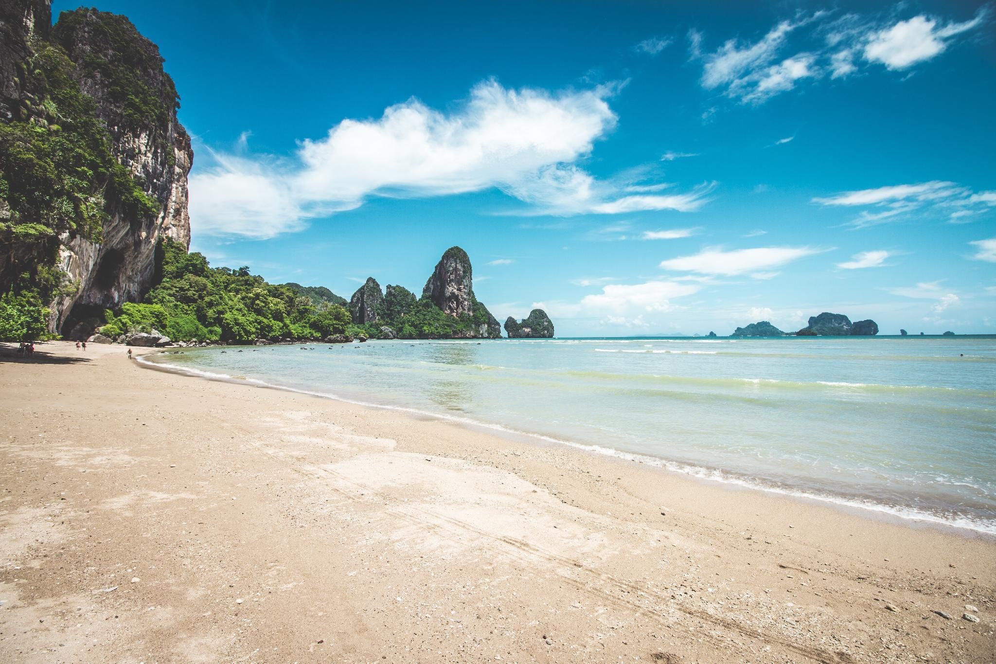 ชายหาด