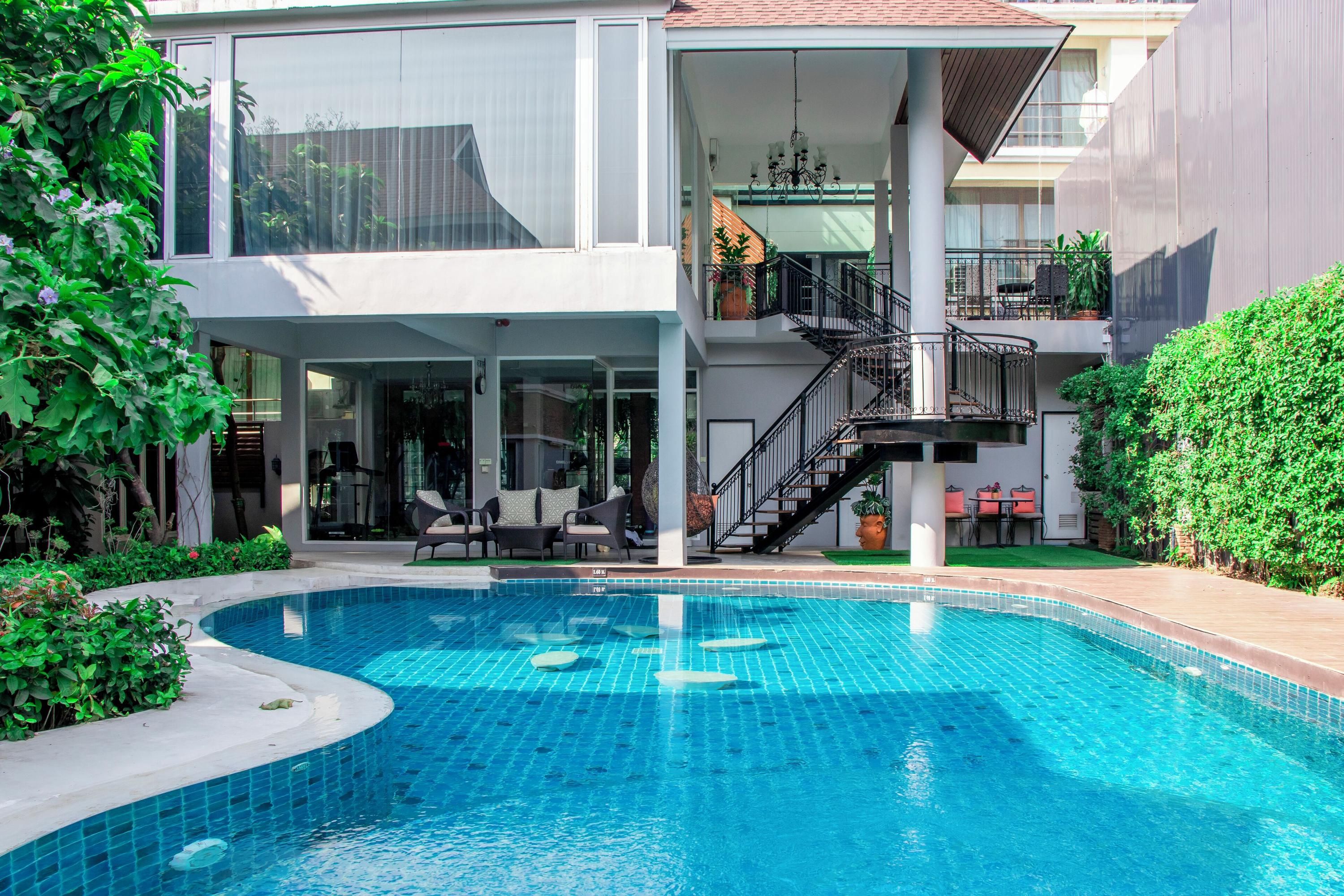 สระว่ายน้ำ รูปภาพ