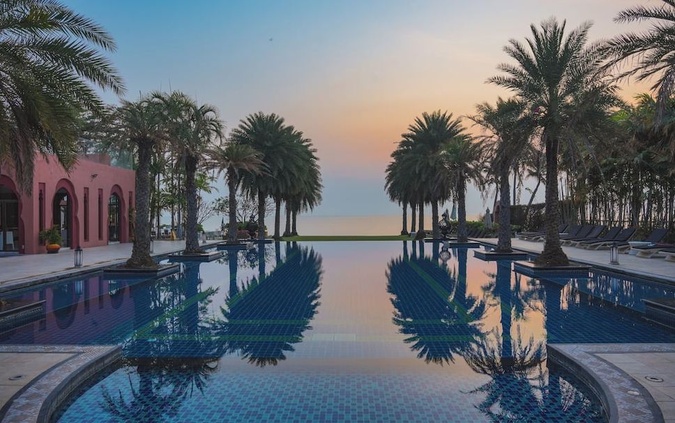 สระว่ายน้ำ รูปภาพ