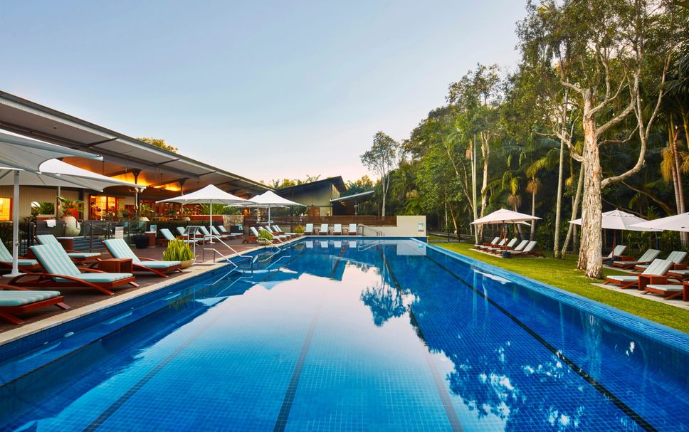 สระว่ายน้ำ รูปภาพ