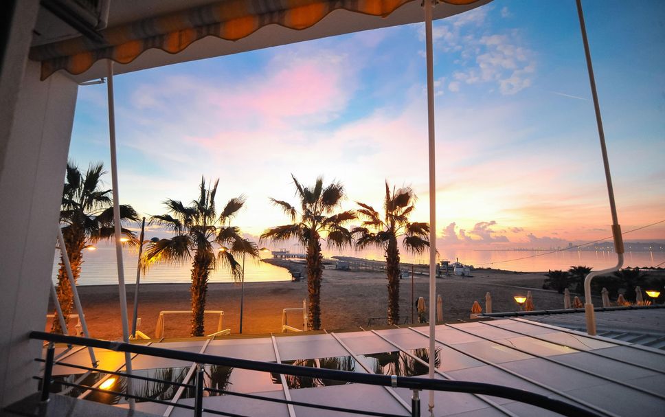 ระเบียง รูปภาพ