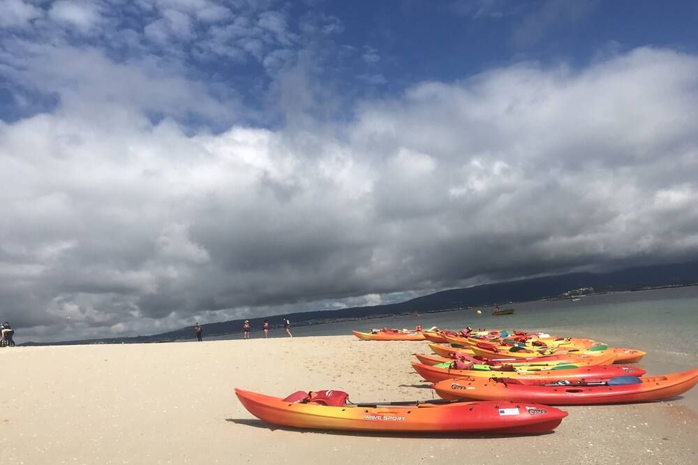 ชายหาด