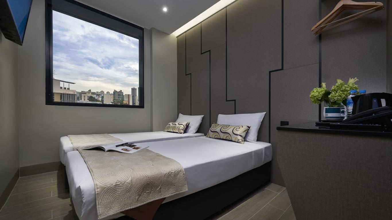 โรงแรม 81 โกลด์ (SG Clean (สิงคโปร์))