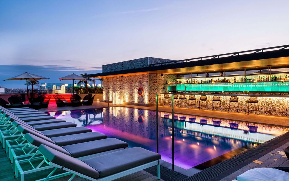 สระว่ายน้ำ รูปภาพ