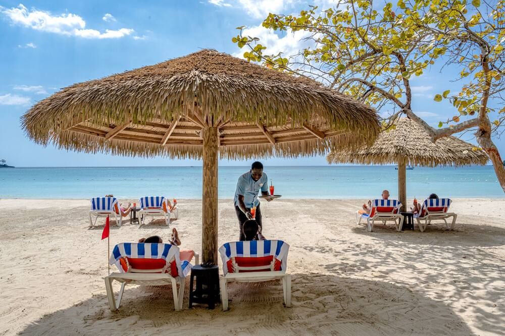 ชายหาด