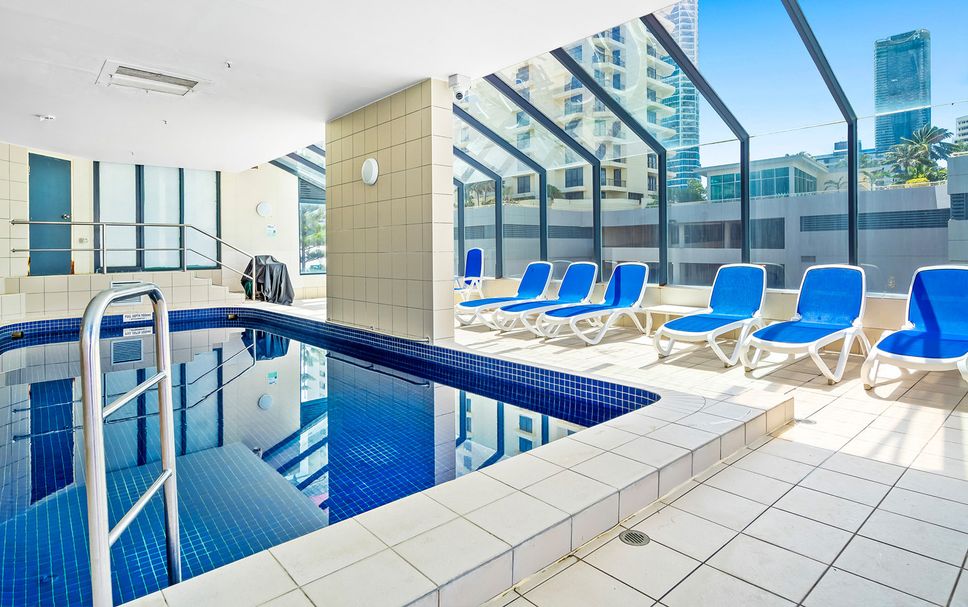 สระว่ายน้ำ รูปภาพ